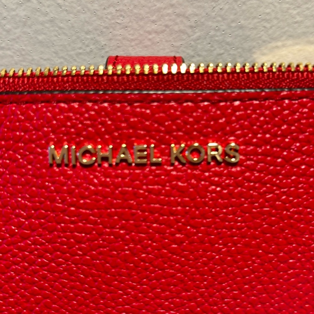 Michael Kors wallet